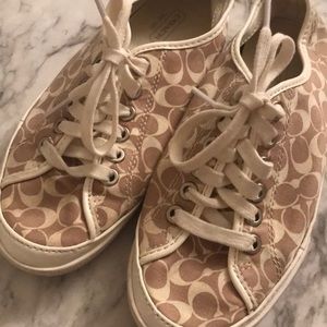 Coach Logo Tennis Shoes